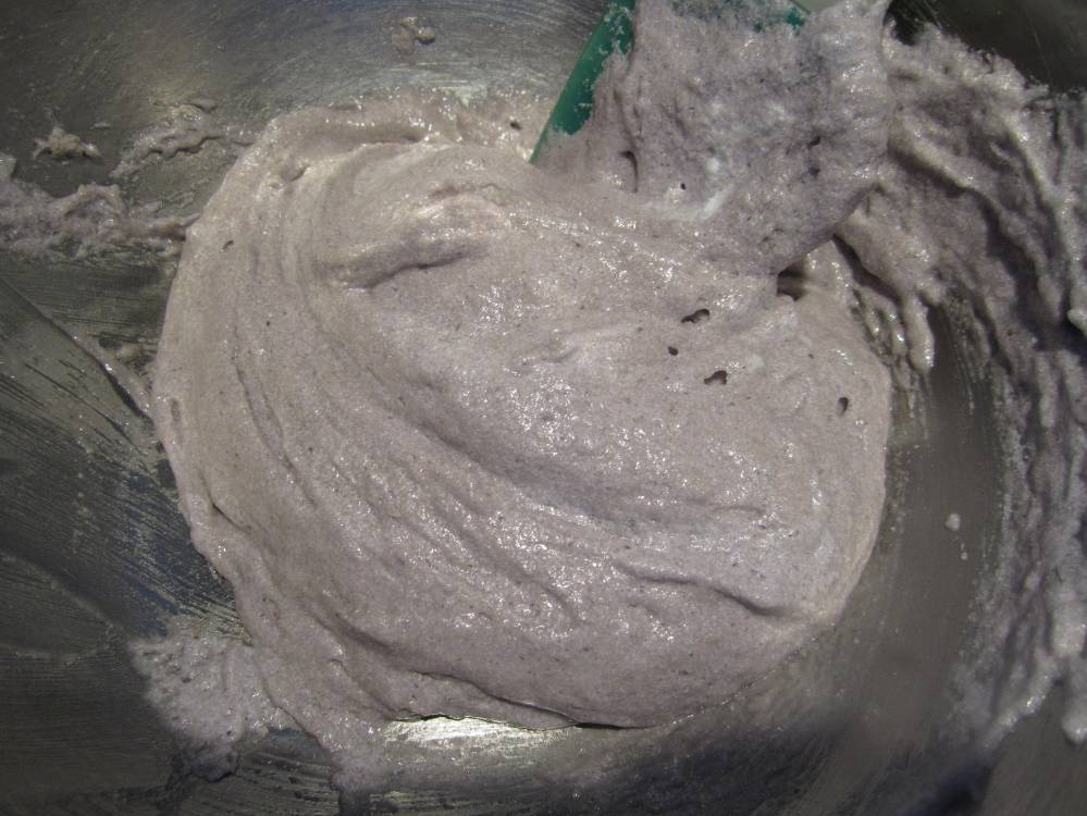 Lavender macarons 10